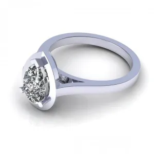 0.35-1.50 CT Pear Cut Diamonds - Solitaire Ring