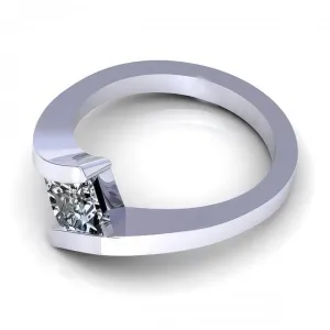 0.35-1.50 CT Princess Cut Diamonds - Solitaire Ring