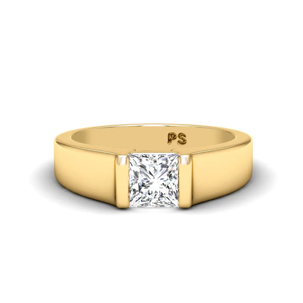 0.35-1.50 CT Princess Cut Diamonds - Solitaire Ring