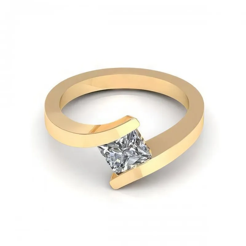 0.35-1.50 CT Princess Cut Diamonds - Solitaire Ring