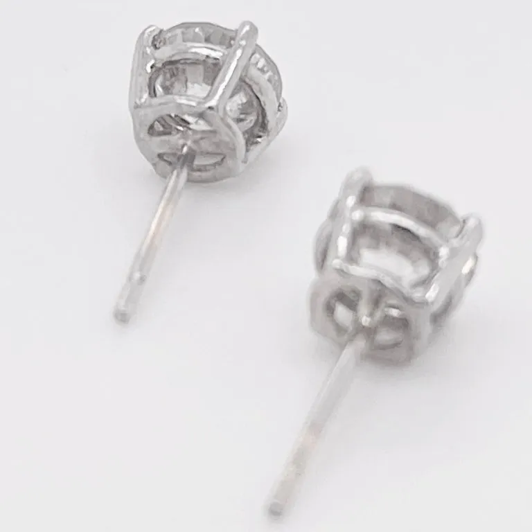 1 Carat Diamond Stud Earrings