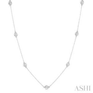 1/10 ctw Round Cut Diamond Station Necklace in 10K White Gold
