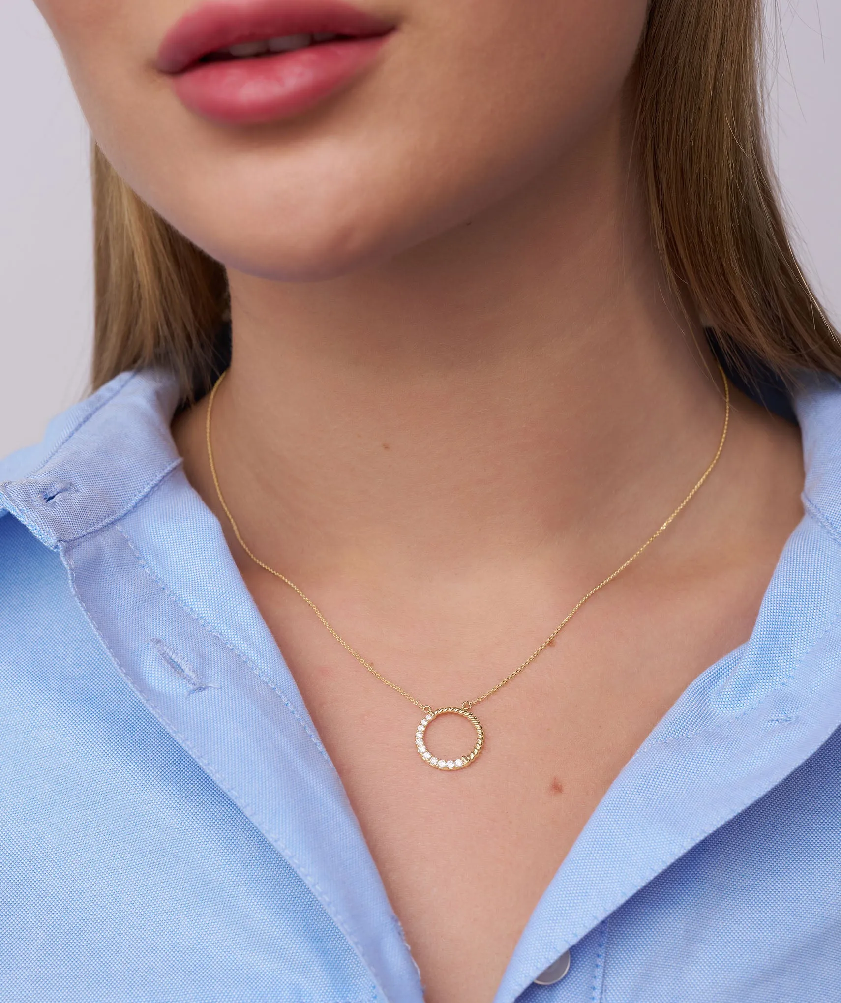 14K Gold & Diamond Circle Pendant