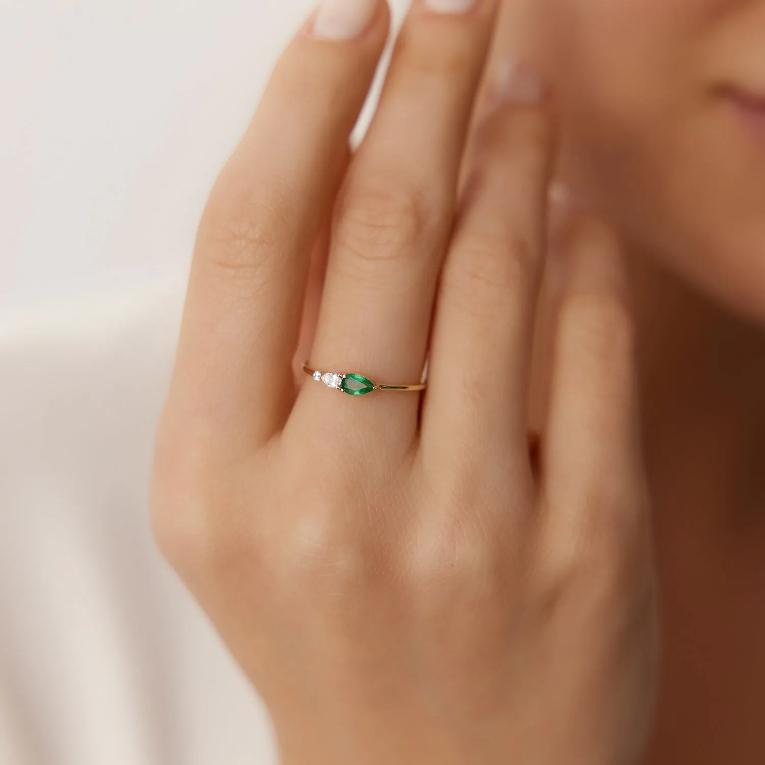 14k Pear Shape Emerald and Diamond Ring