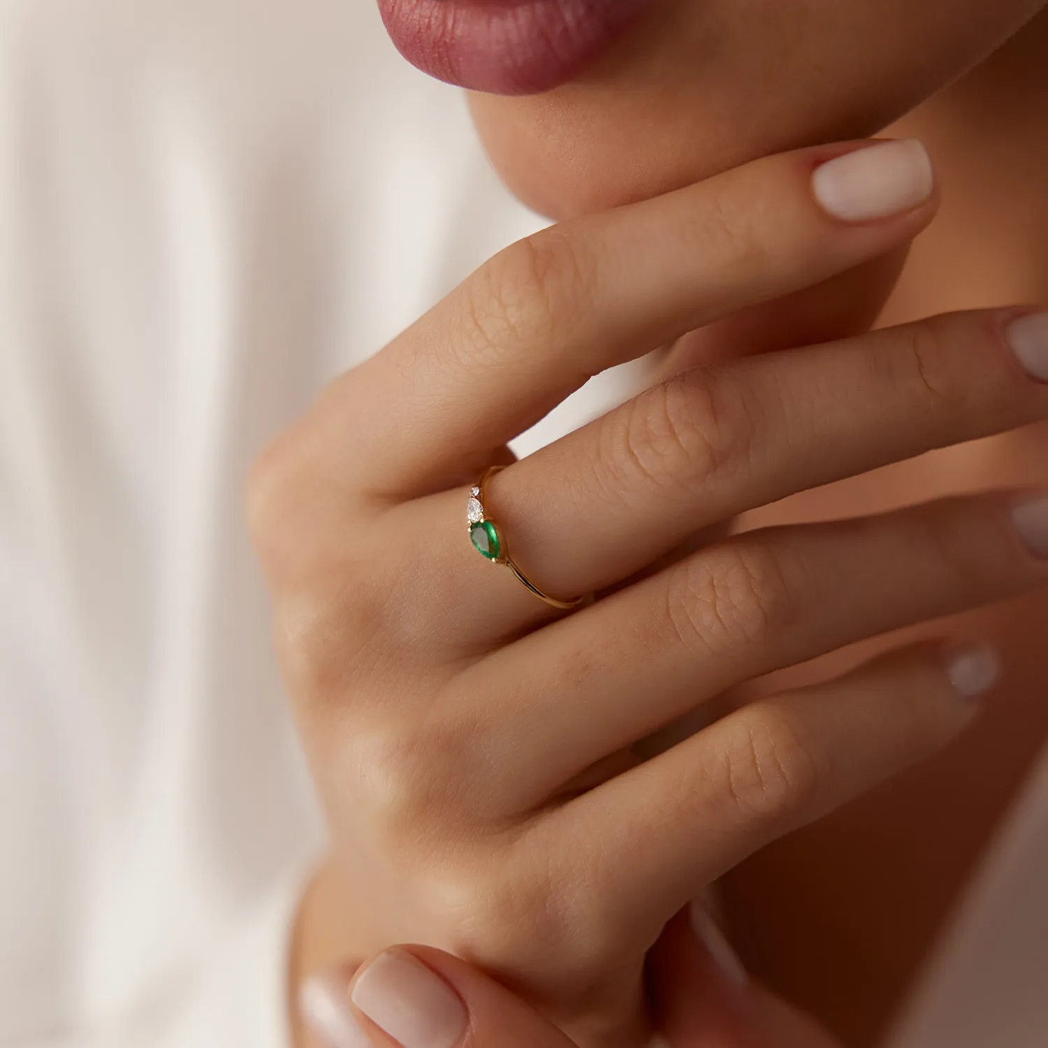 14k Pear Shape Emerald and Diamond Ring