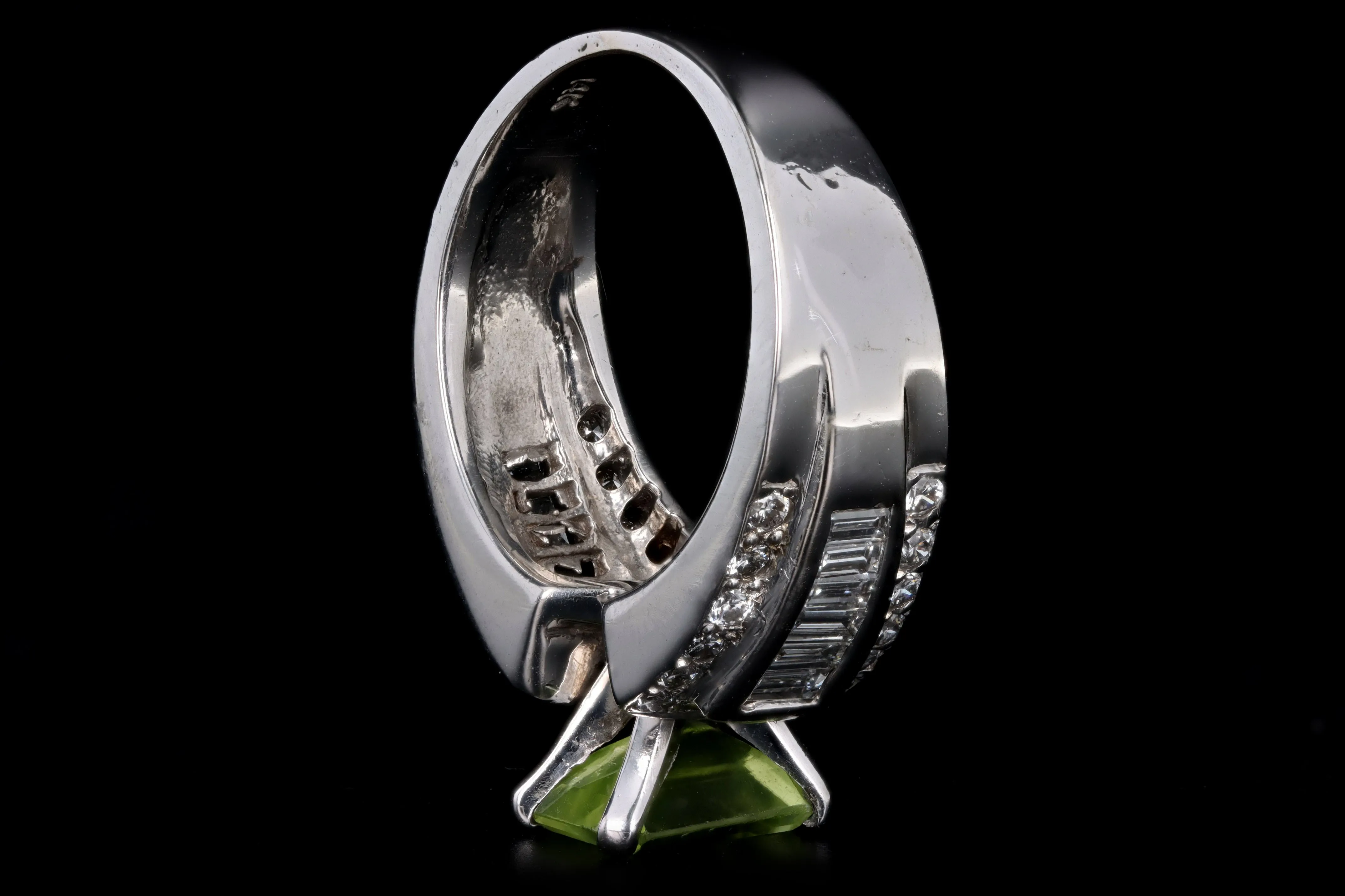14K White Gold 1.35 Carat Emerald Cut Peridot & Diamond Ring