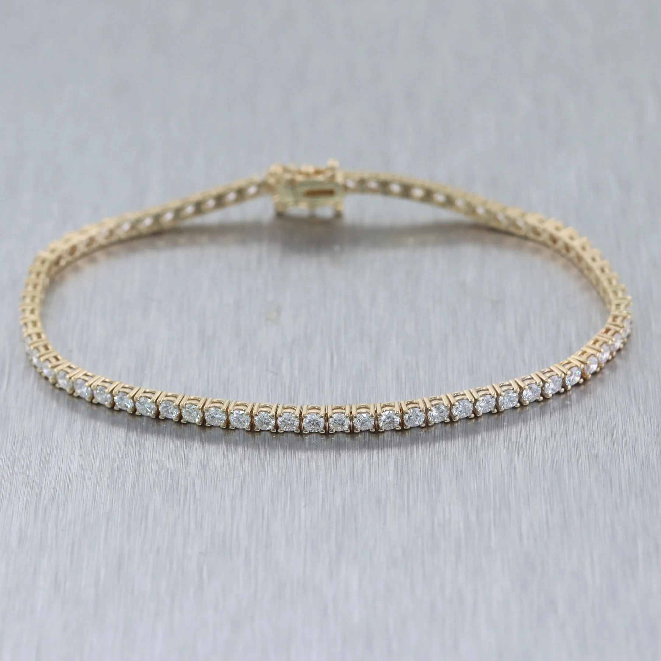 14k Yellow Gold 3.03ctw Diamond Tennis Bracelet