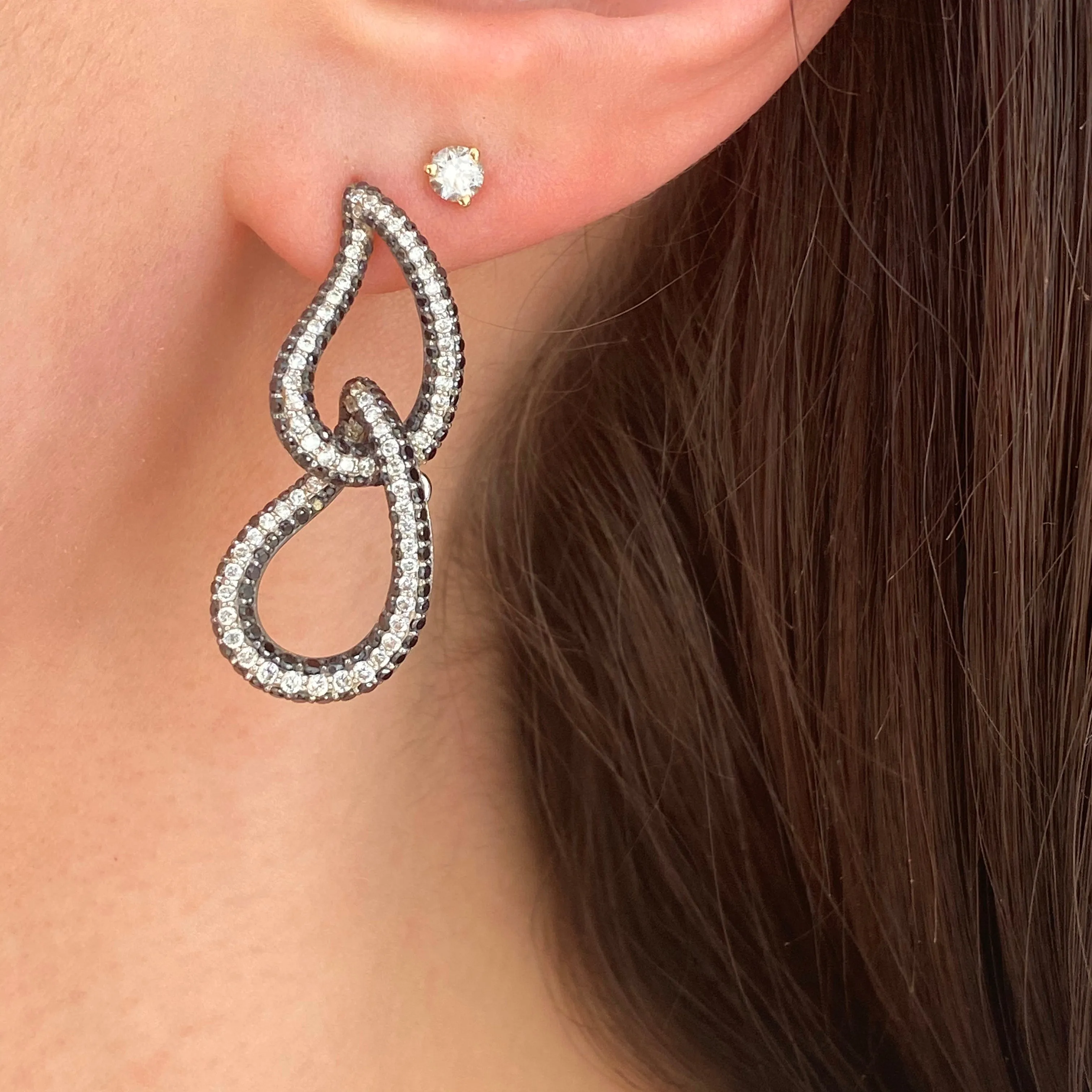14KT White Gold Pave Black   White Diamonds Teardrop Earrings