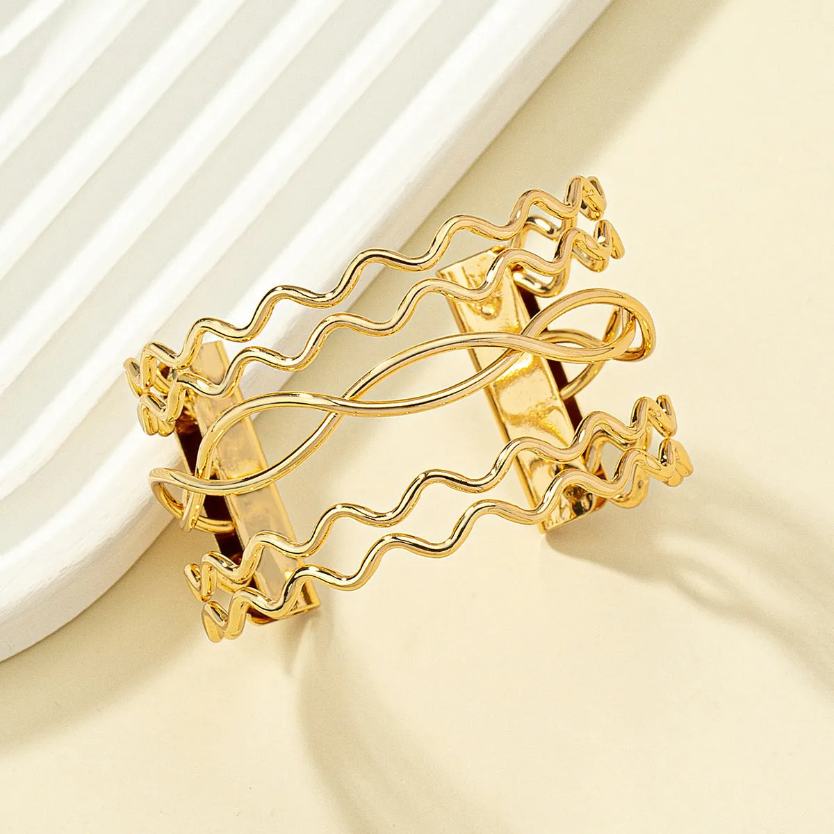 18K Gold-Plated Swivel Heartbeat Layered Cuff