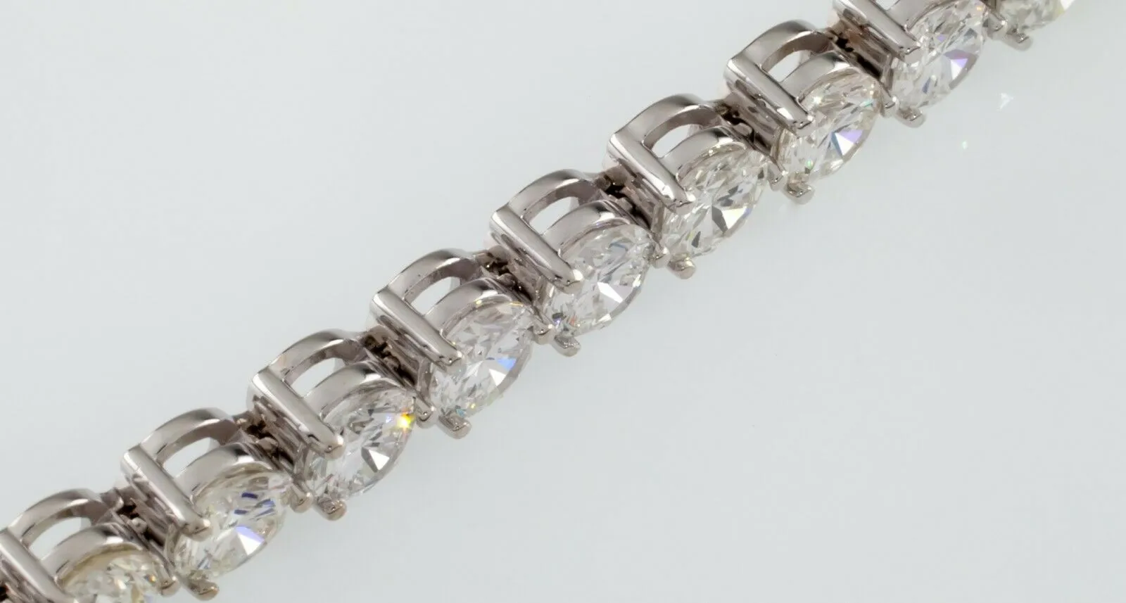 18k White Gold Round Diamond Tennis Bracelet TDW = 14.51 ct 6.75"