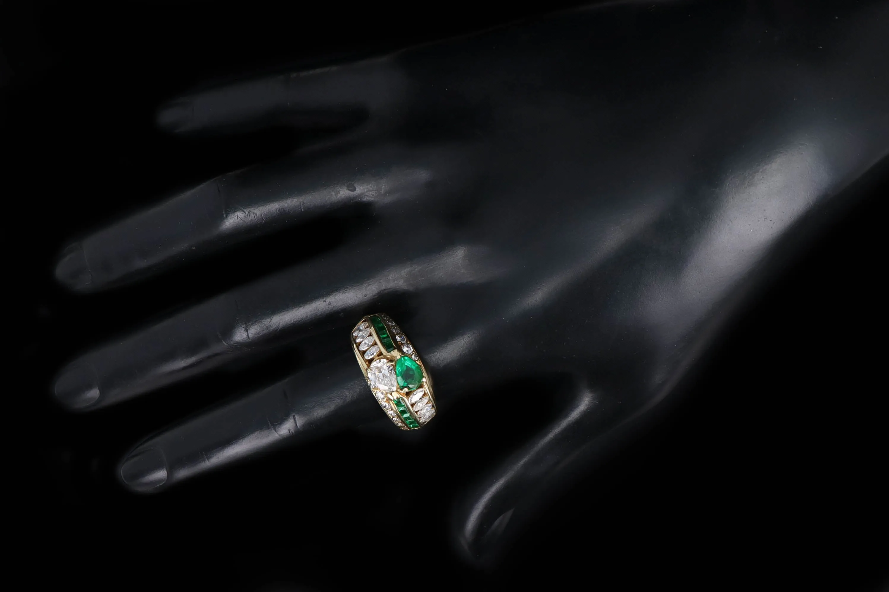 18K Yellow Gold Pear Cut Diamond & Emerald Mens Ring