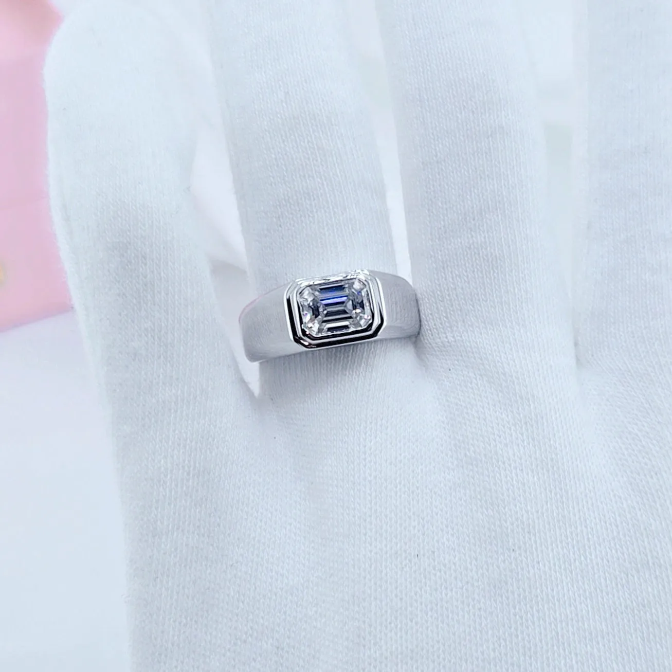2ct Emerald Cut Diamond Unisex Ring