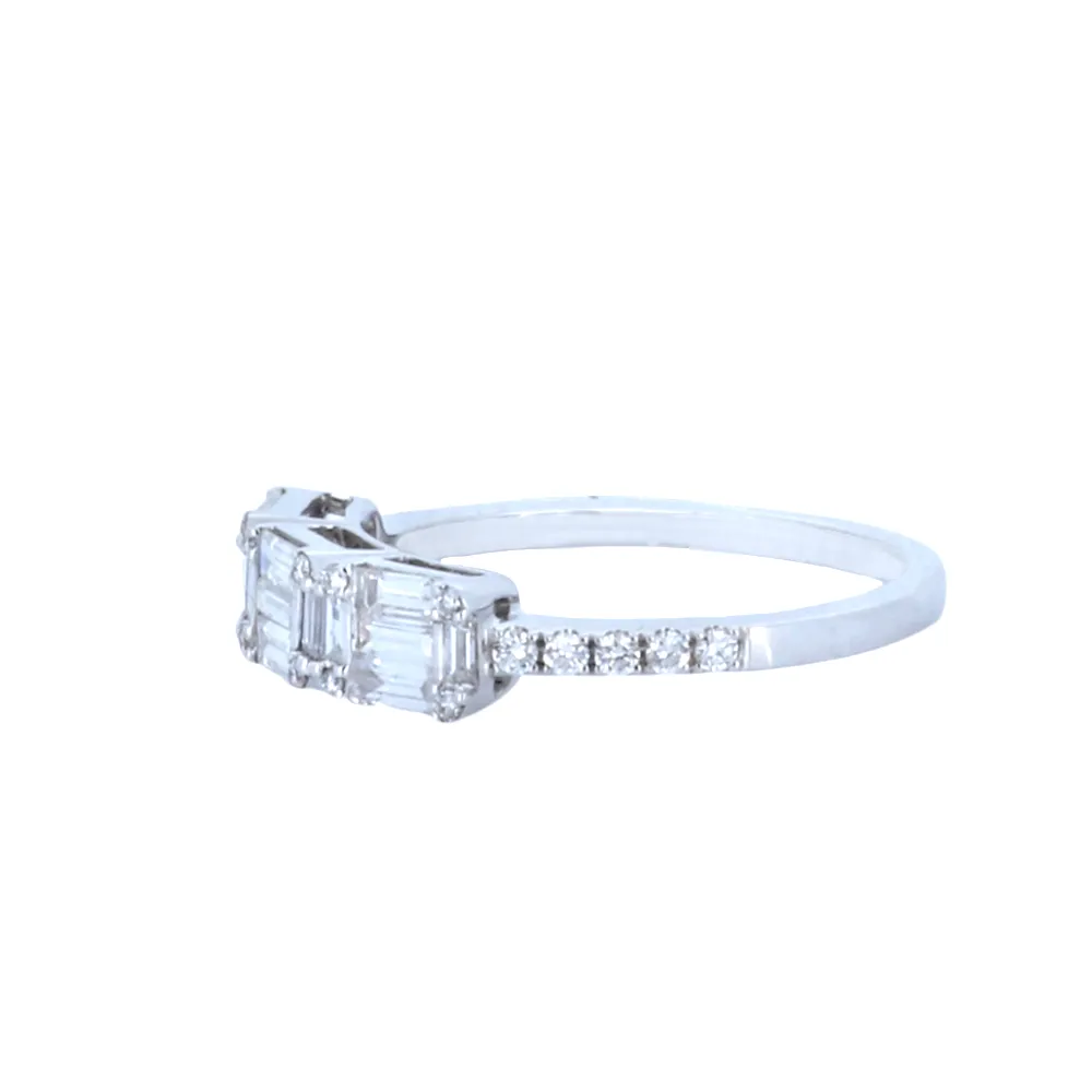 3 Stone Cluster Solitaire Band Set in 18Kt White Gold