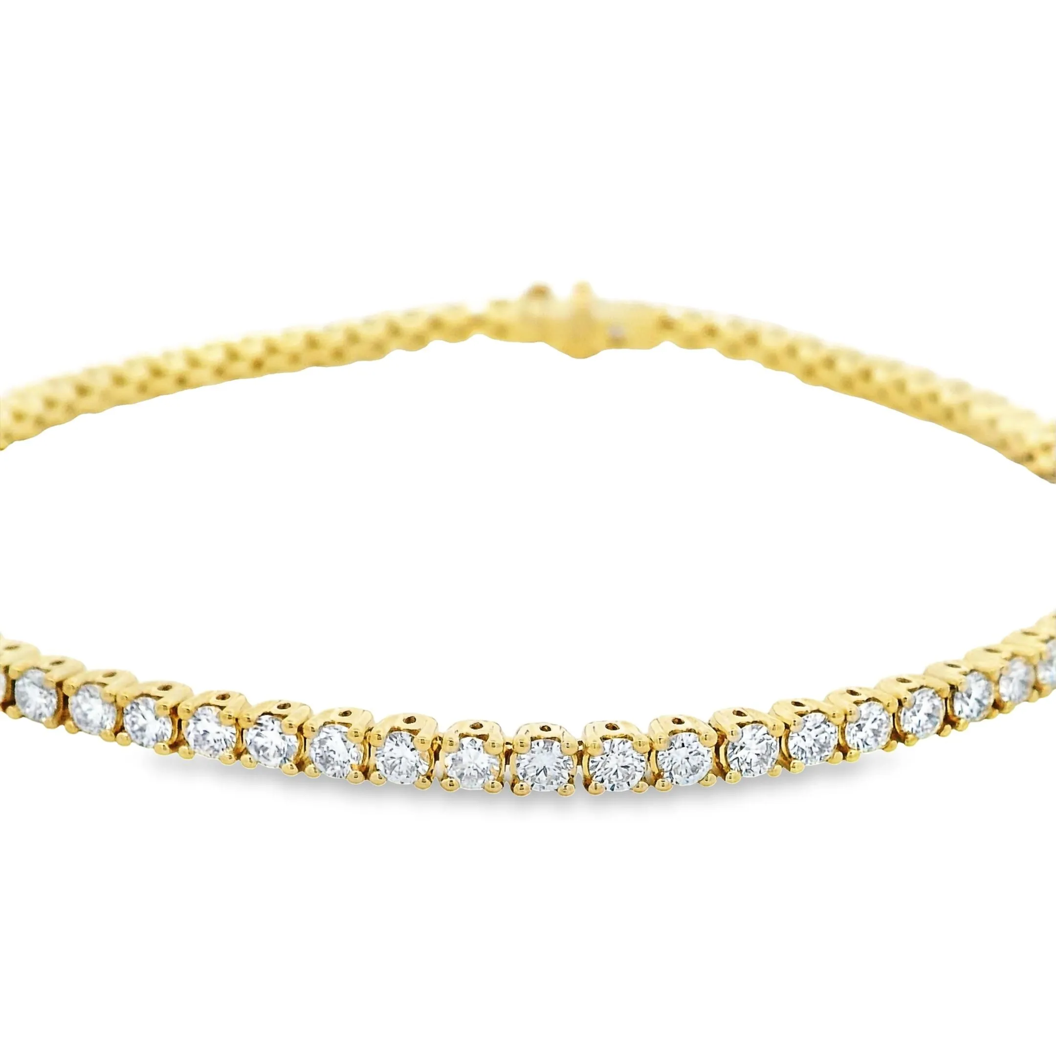 9ct Yellow Gold Round Brilliant Lab Grown Diamond Claw Set Tennis Bracelet TDW= approx 3.00ct