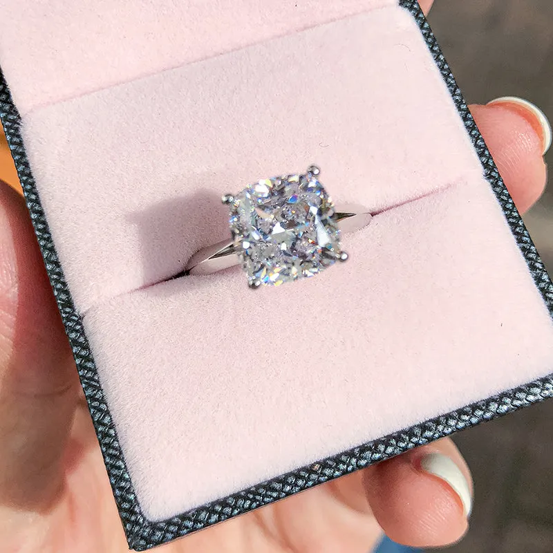 Ainuoshi Cushion White Created Diamond Solitaire Ring