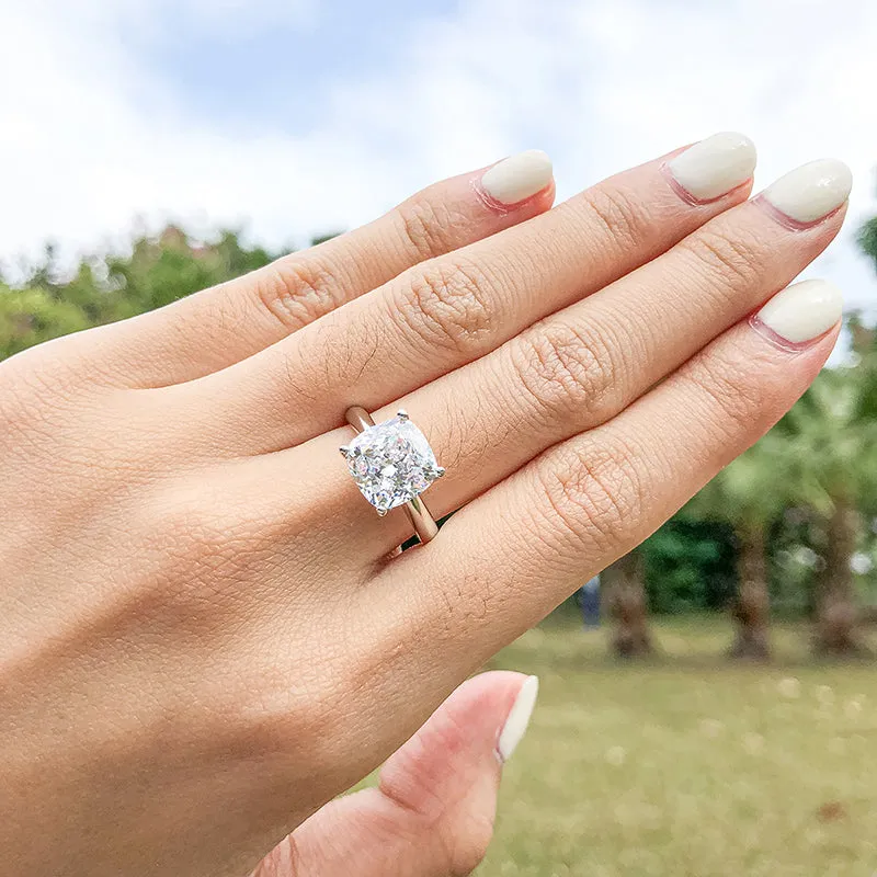 Ainuoshi Cushion White Created Diamond Solitaire Ring