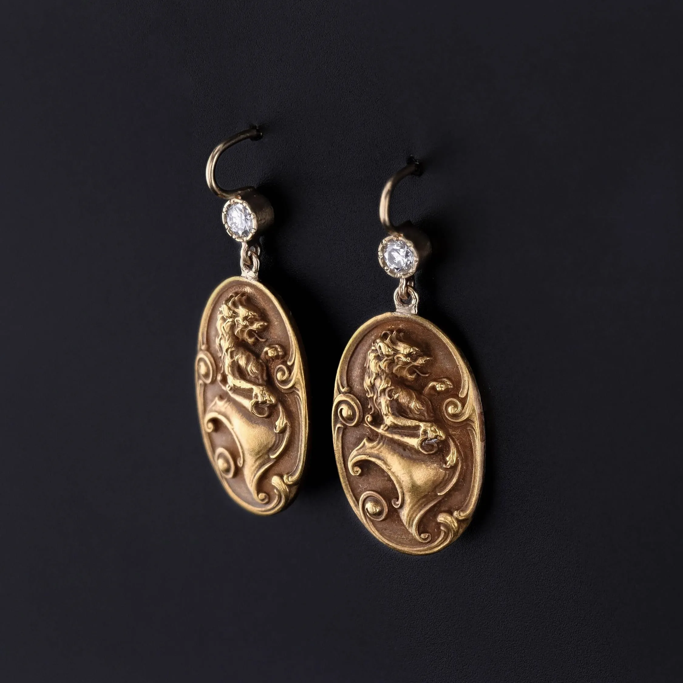 Antique Lion Earrings of 14k Gold