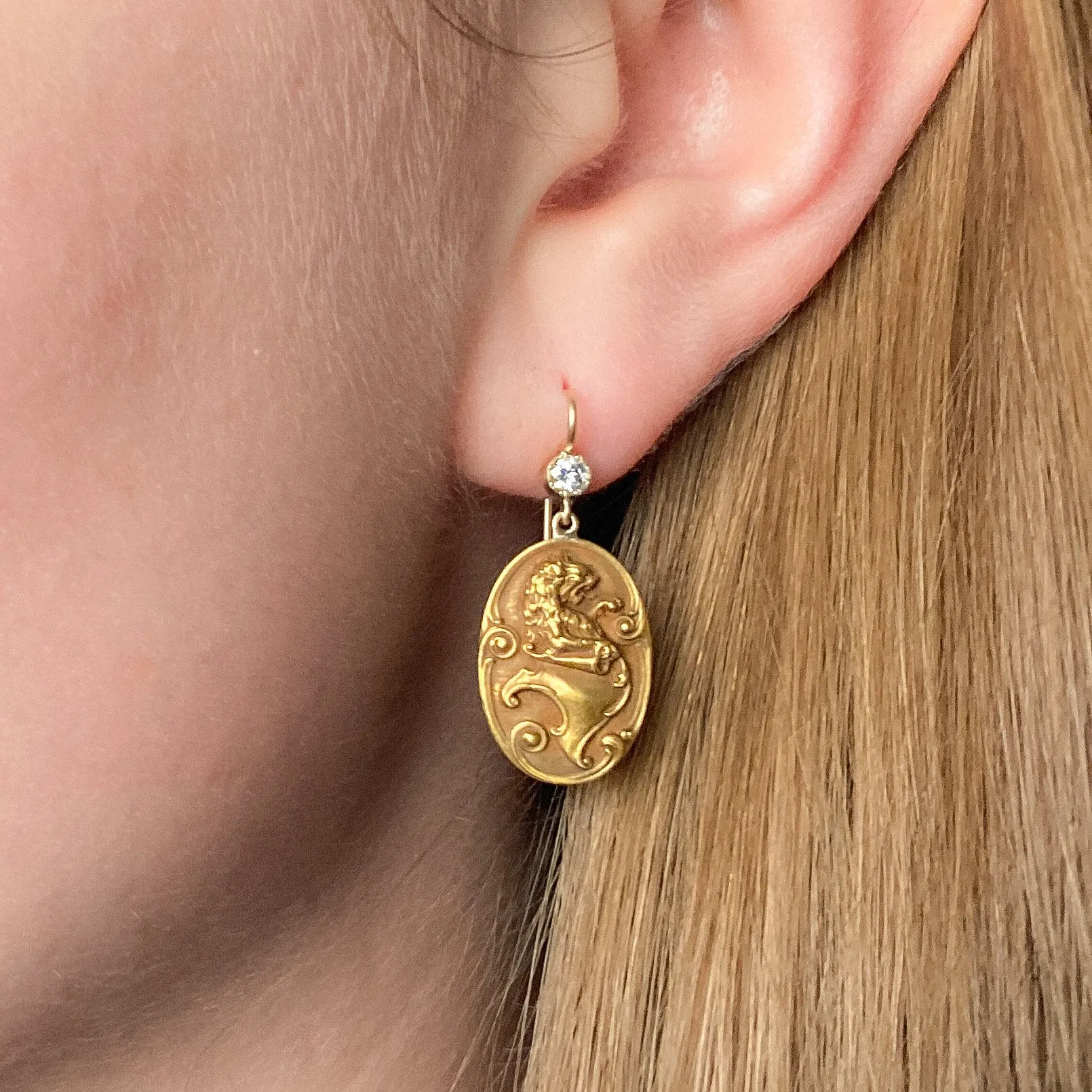 Antique Lion Earrings of 14k Gold