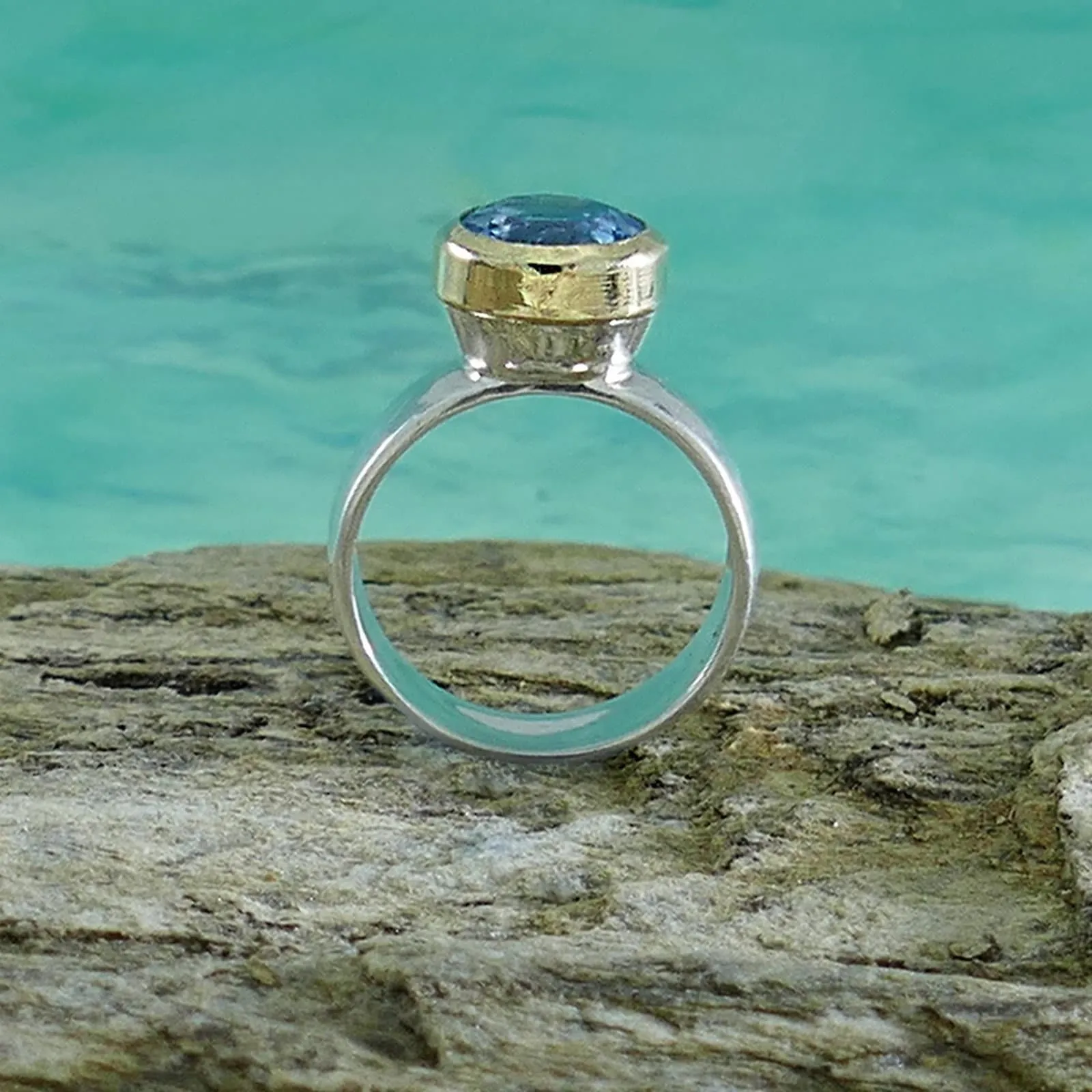 Blue Topaz Mixed Metal Ring 4.5 Carat Natural Blue Topaz Gemstone Two Tone Solid 9k Yellow Gold & 925 Sterling Silver Solitaire Ring Setting