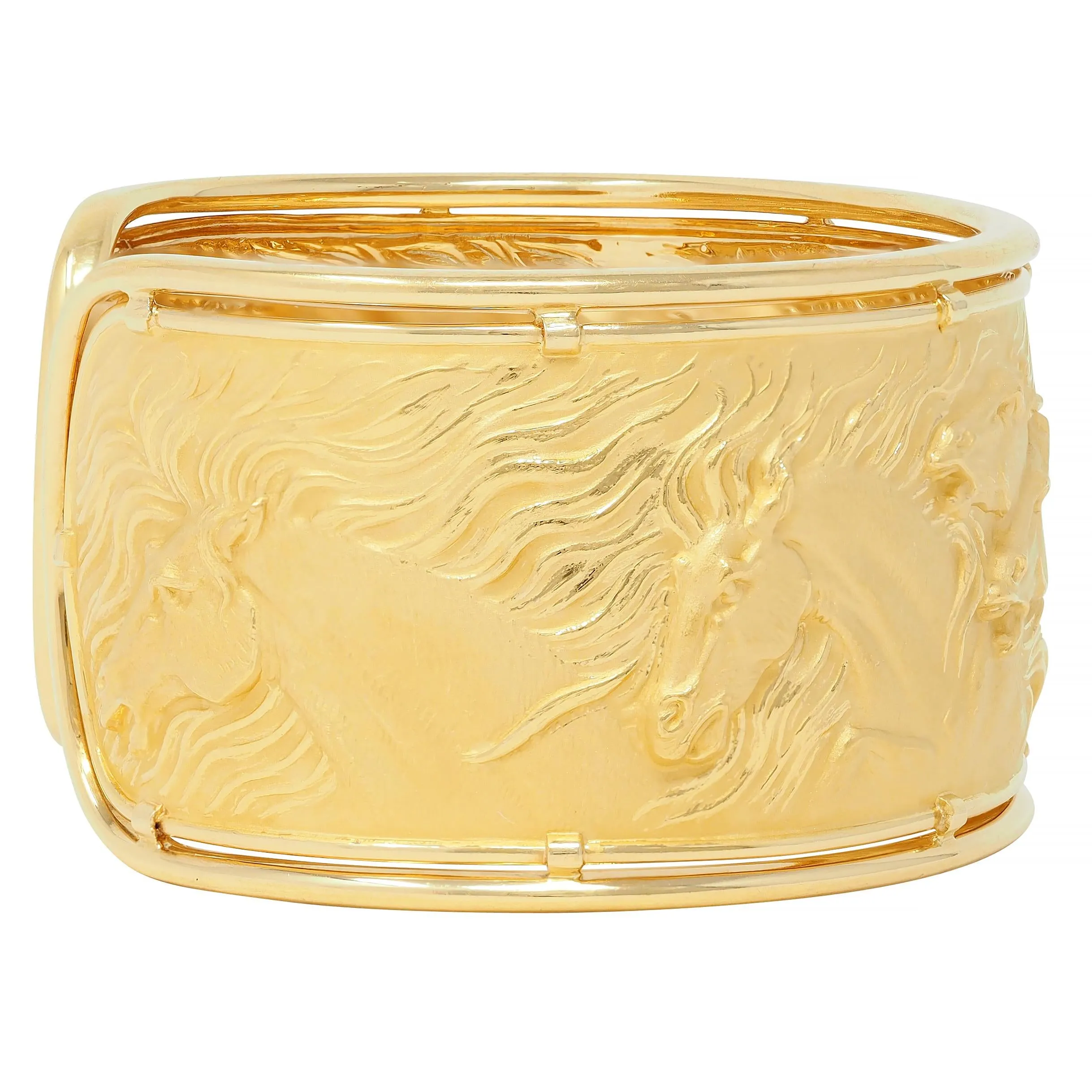 Carrera Y Carrera 1980's 18 Karat Yellow Gold Ecuestre Horse Vintage Cuff Bracelet