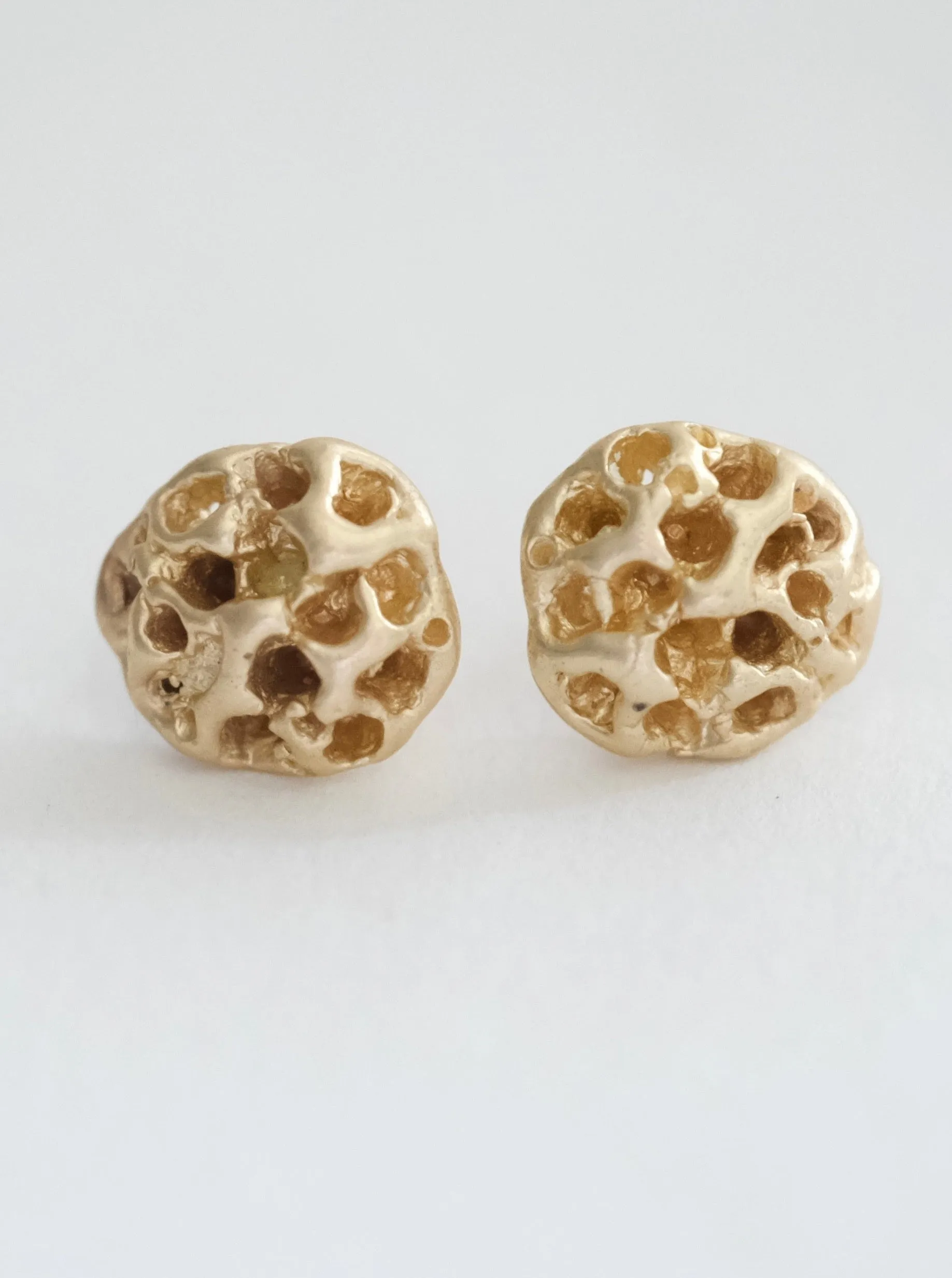 Coral & Ruby Stud earrings