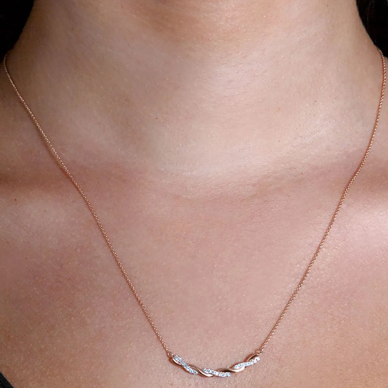 Criss Cross 0.20 ctw Diamond Necklace Pendant