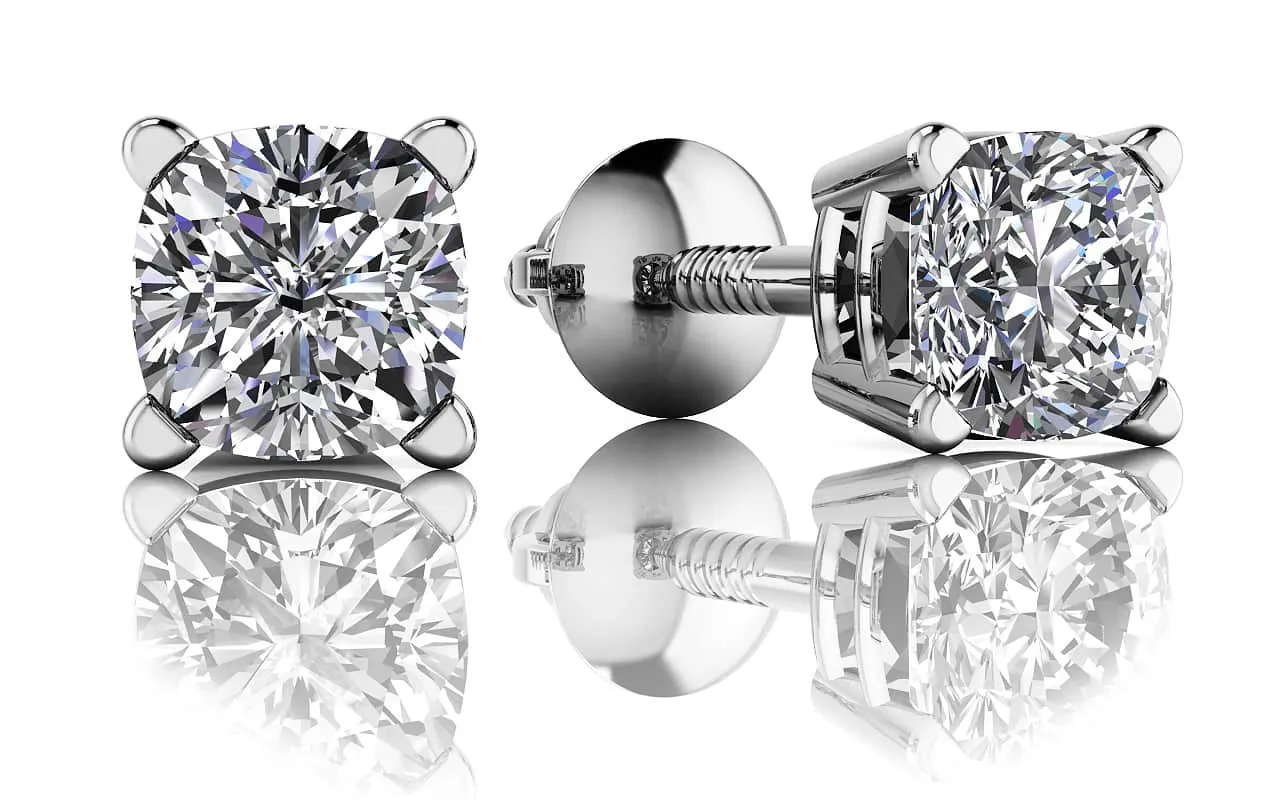 Cushion Cut Diamond Diamond Studs with 1.00 ct.(finished) 4.5mm