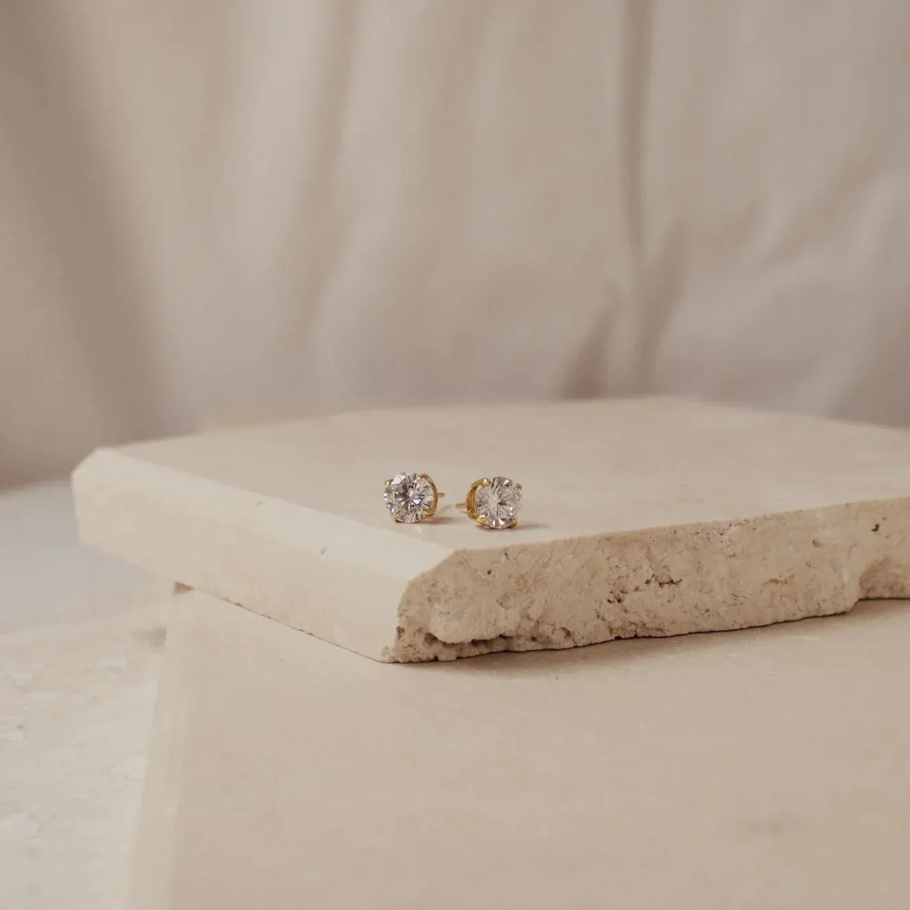 DIAMOND EARRINGS