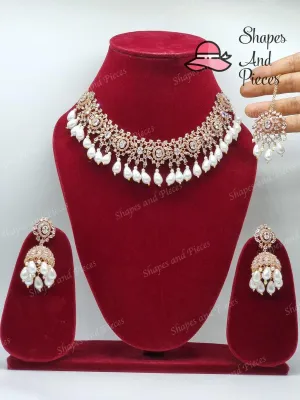 Dreamer Necklace Set