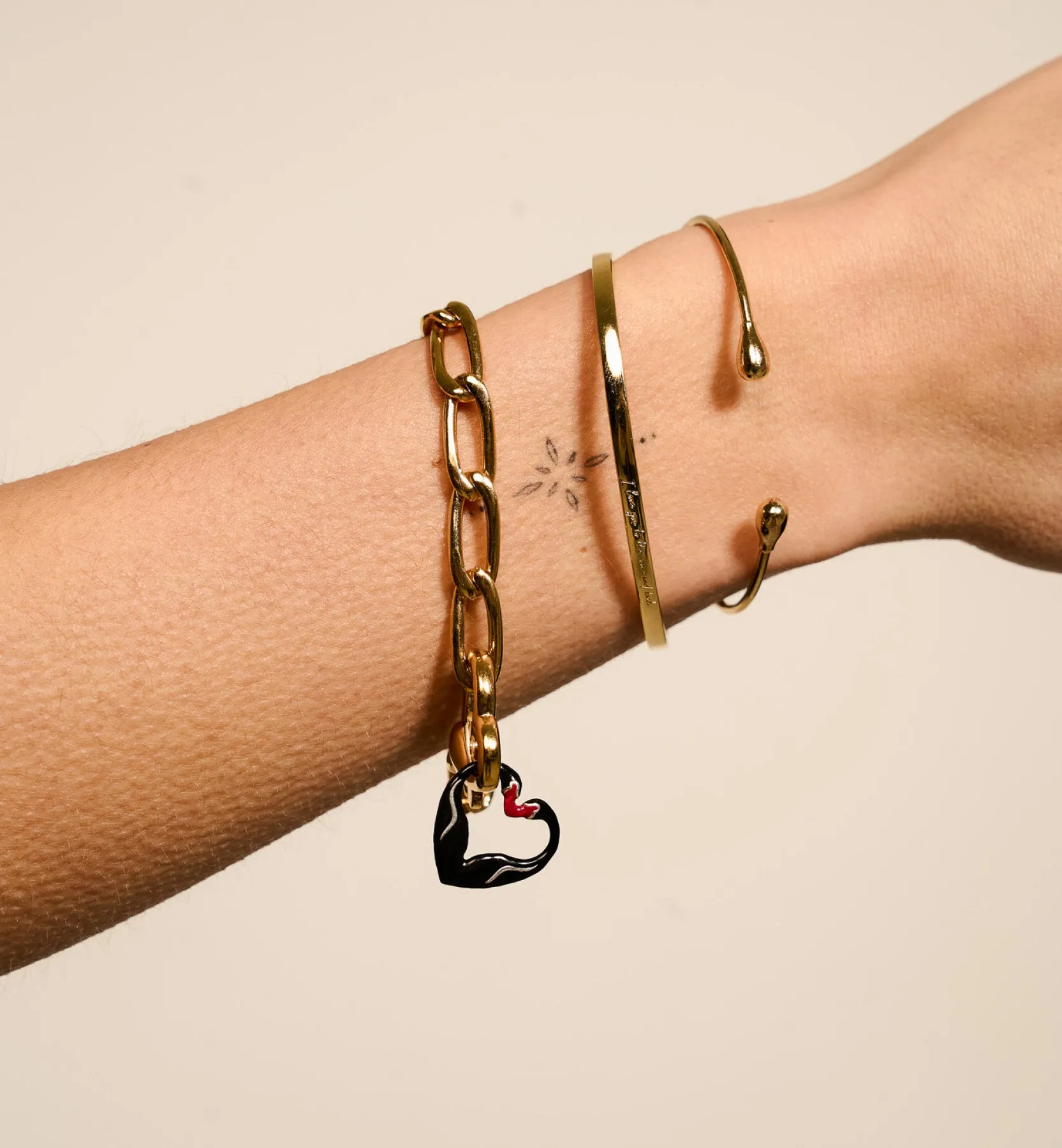 Drop Cuff