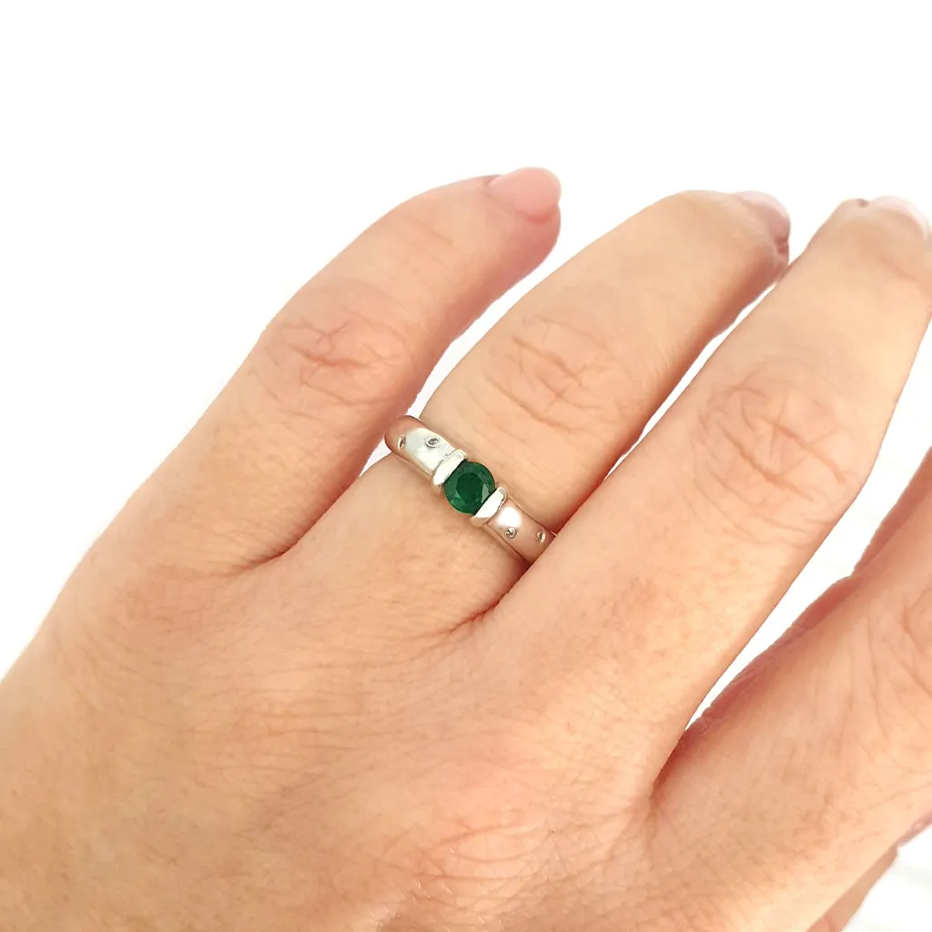 Emerald And Diamond Sprinkled Shoulder Ring