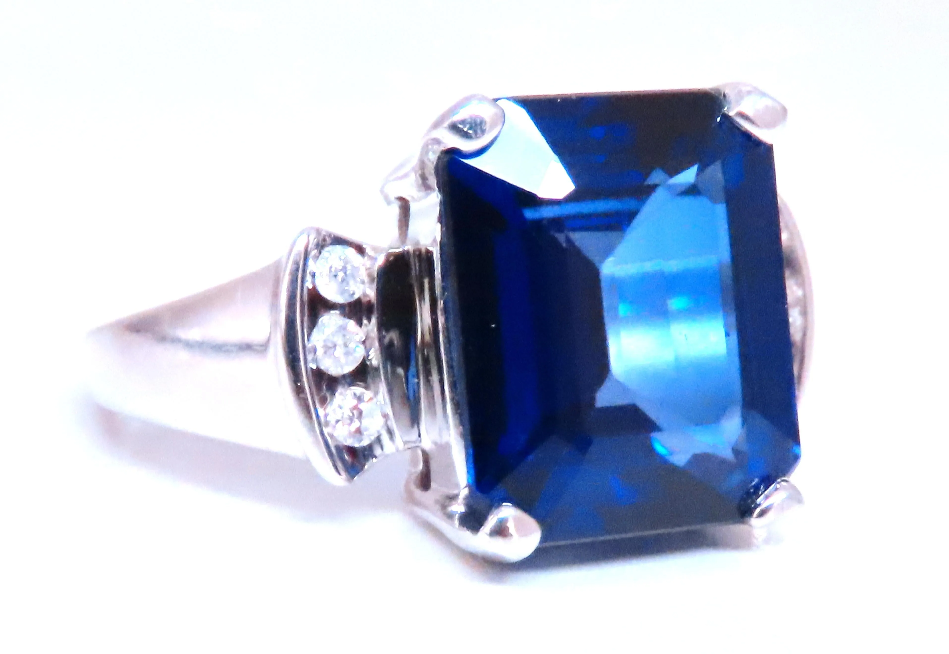Emerald Cut Lab Sapphire Diamonds Ring 14kt Gold Ref 12295