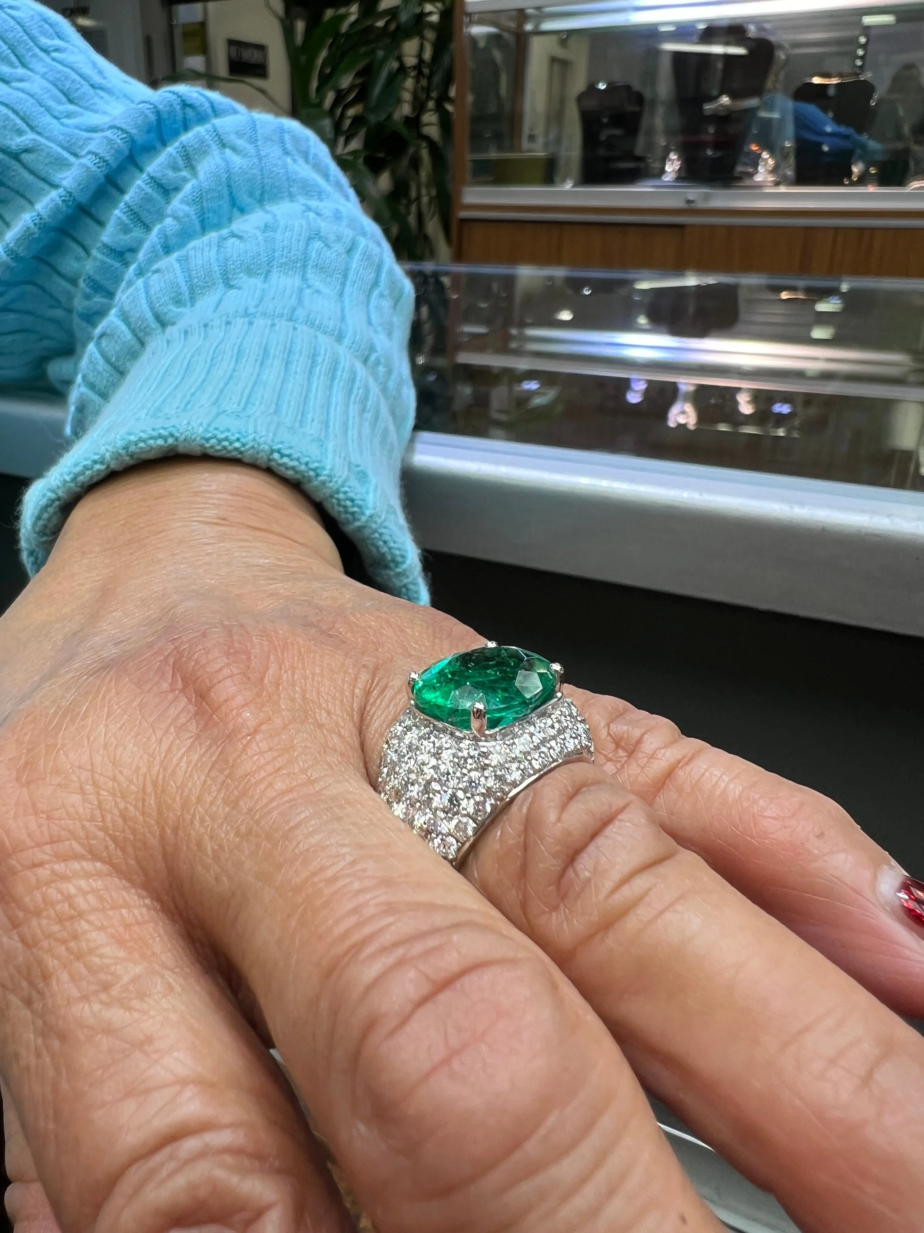 Emerald Diamond White Gold Dome Ring