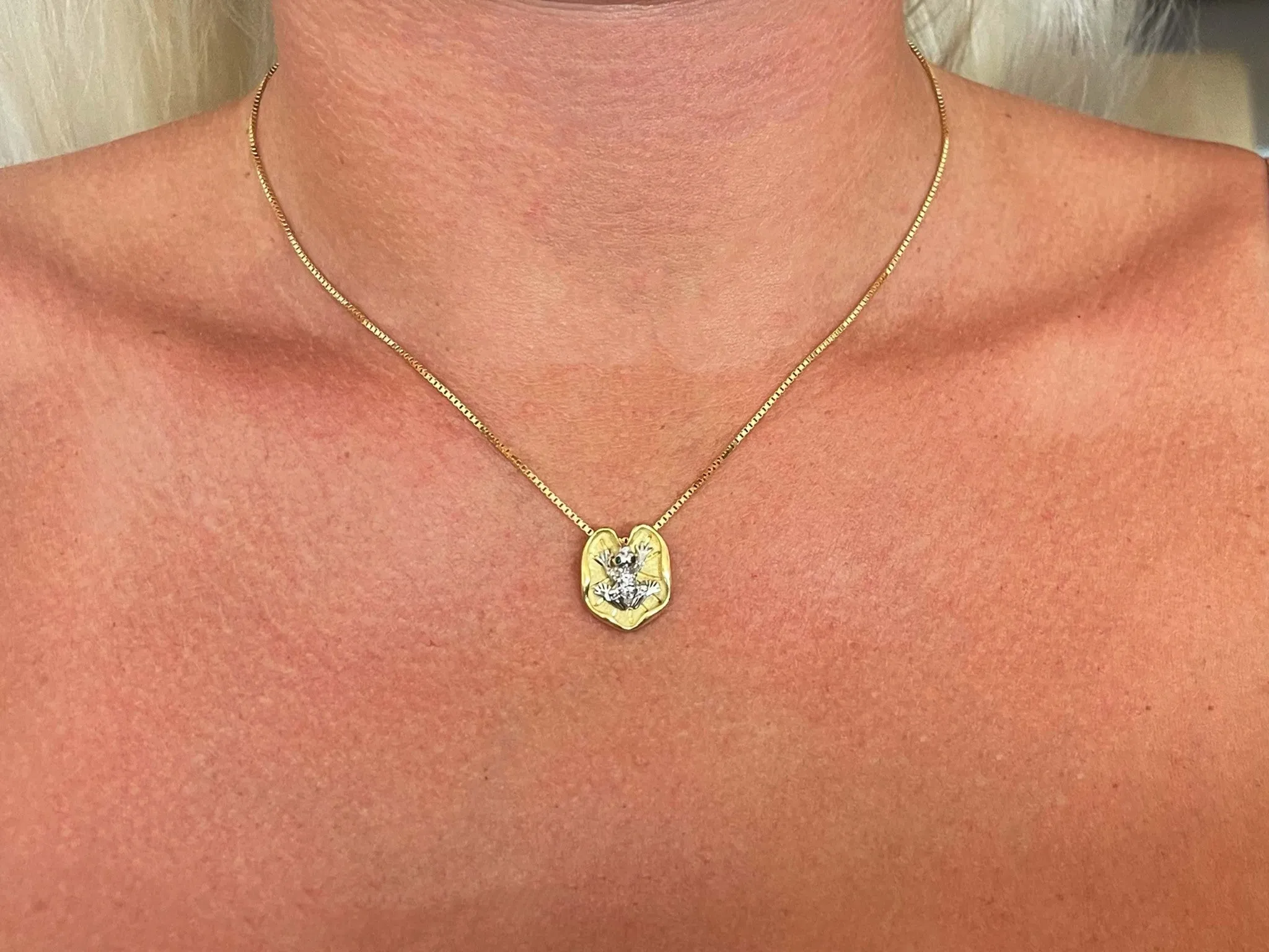 Emerald Eyes & Diamond Frog Necklace on Lily Pad in 18K Yellow Gold and Platinum