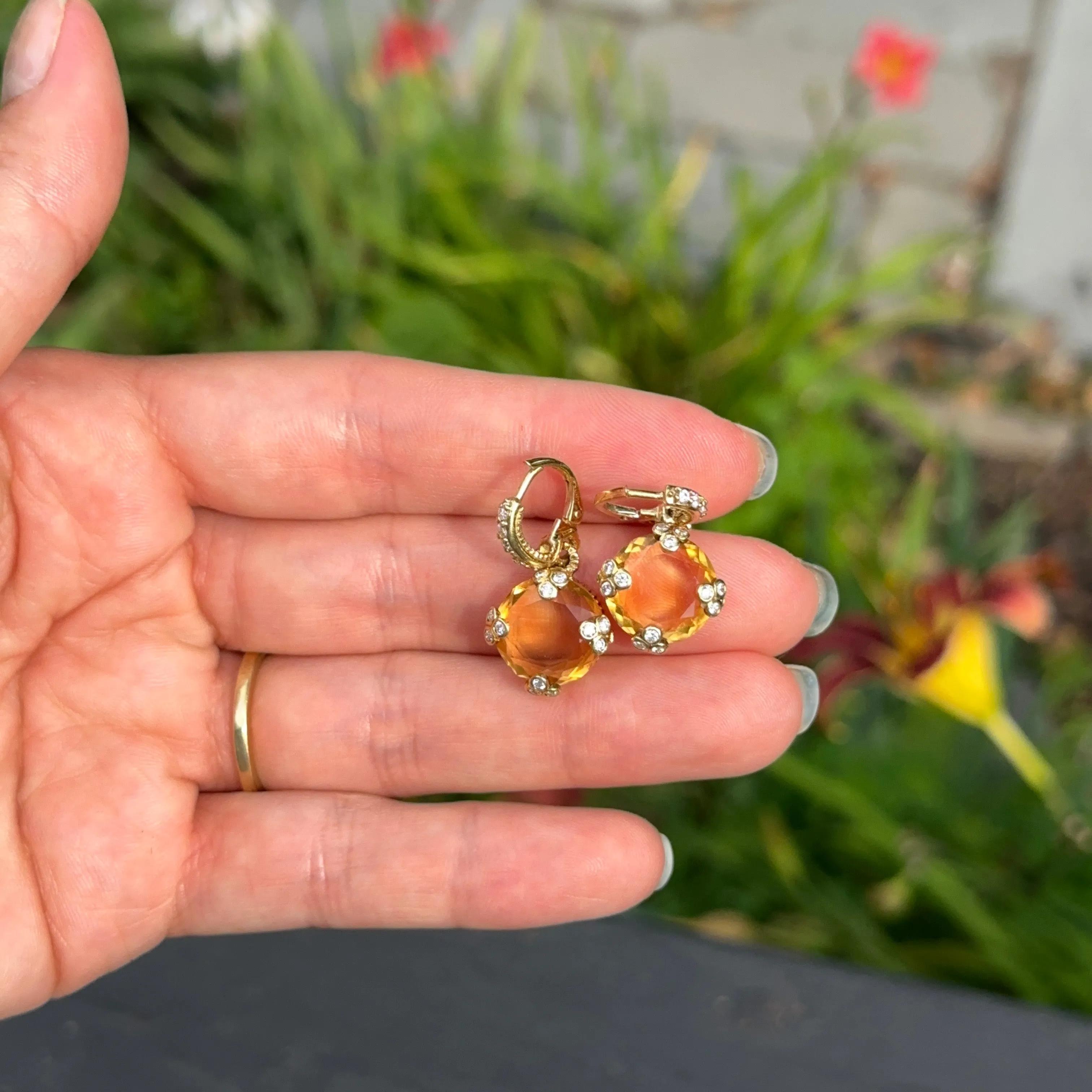 Estate 18KT Yellow Gold Checkerboard Citrine   Diamond Huggie Hoop Charm Earrings