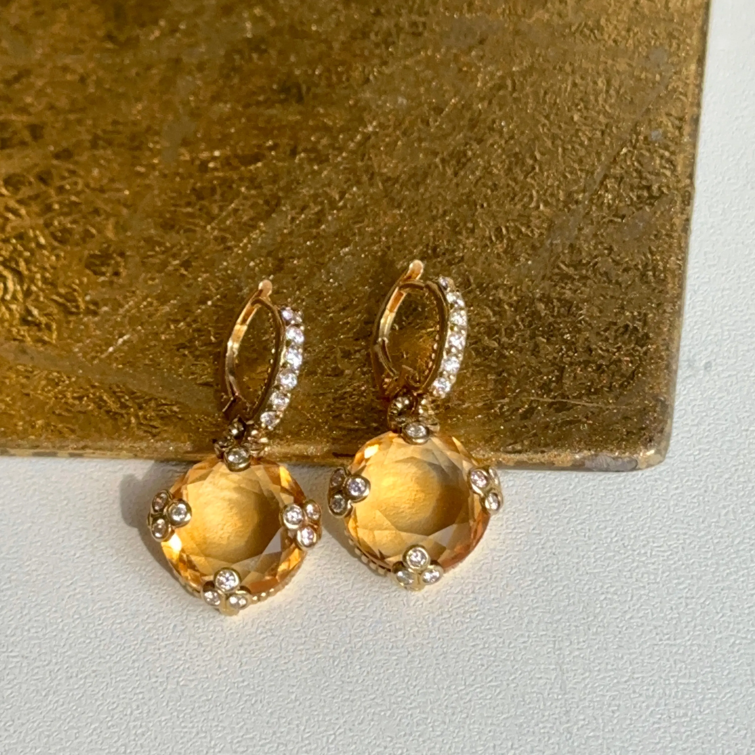 Estate 18KT Yellow Gold Checkerboard Citrine   Diamond Huggie Hoop Charm Earrings