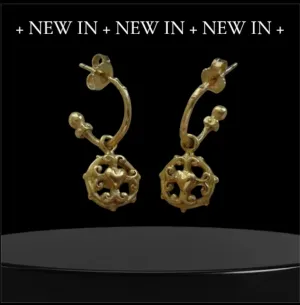 Gold Frame Heart Gothic Earrings