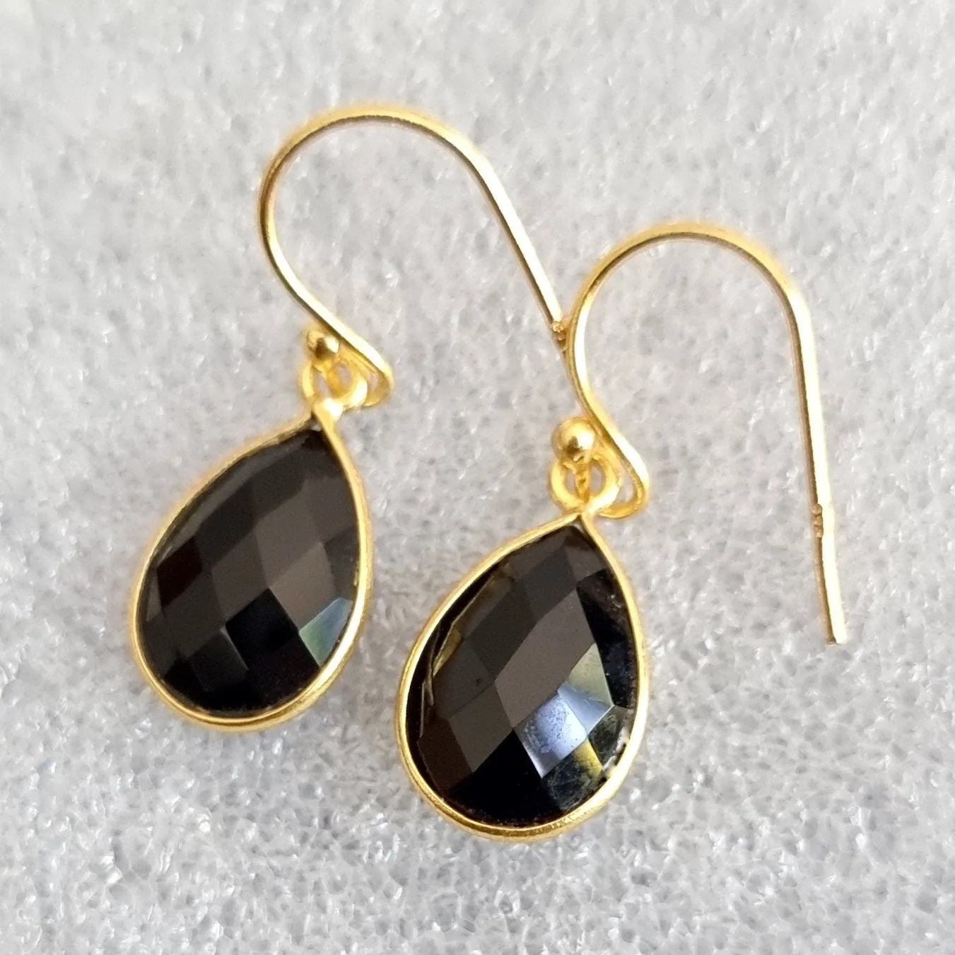 Gold Plated Briolette Teardrop Black Onyx 925 Silver Earrings, E16O