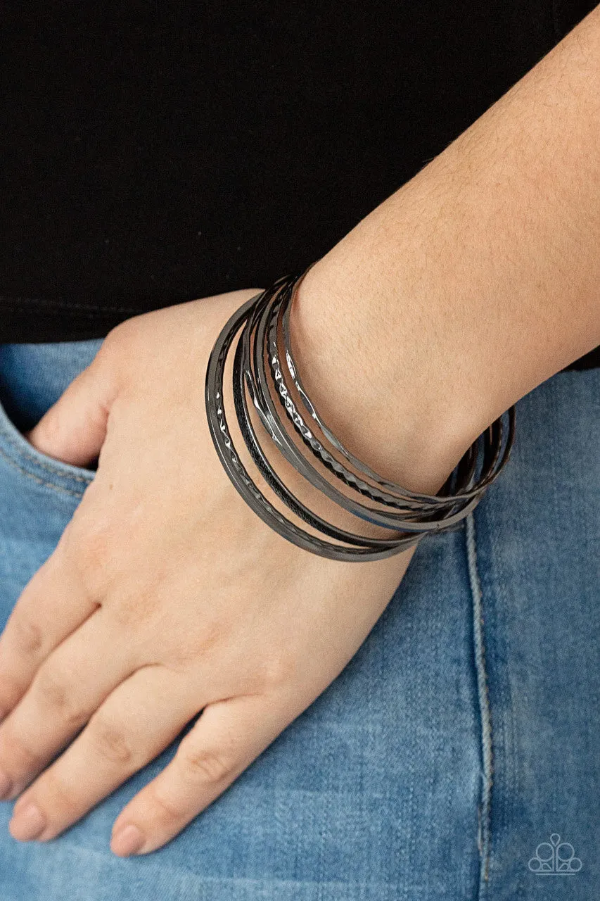 How Do You Stack Up? Black Paparazzi Bracelet