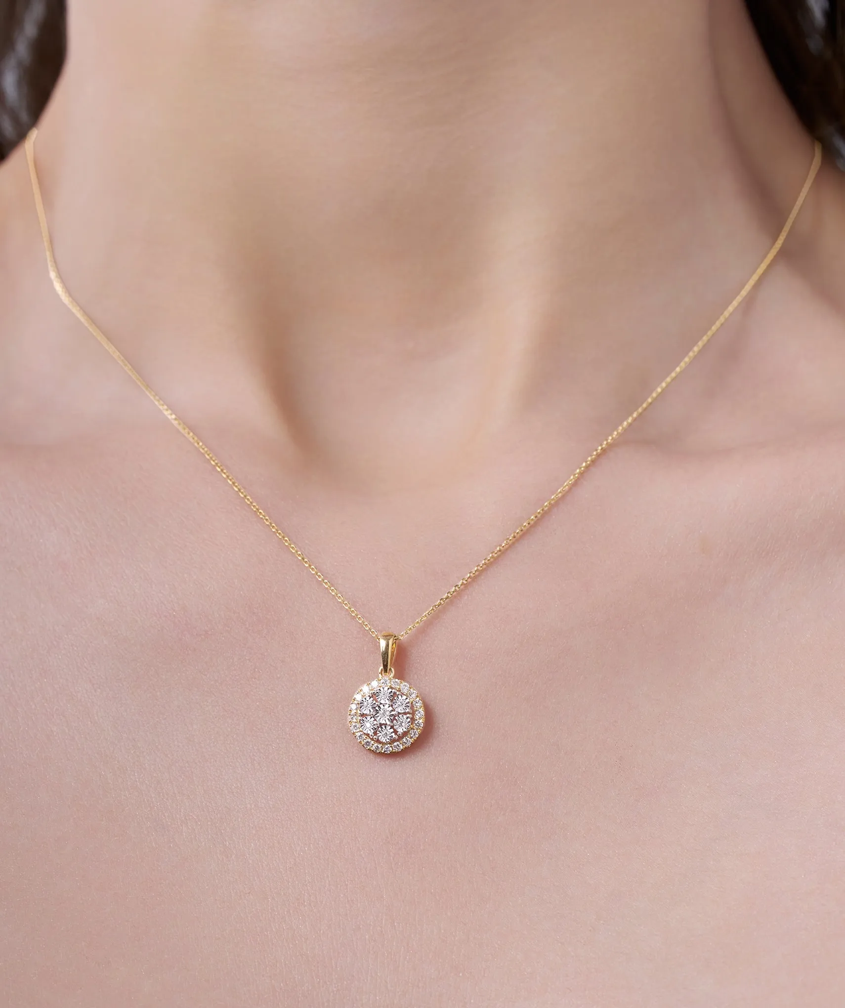 Intricate Diamond Cluster Pendant
