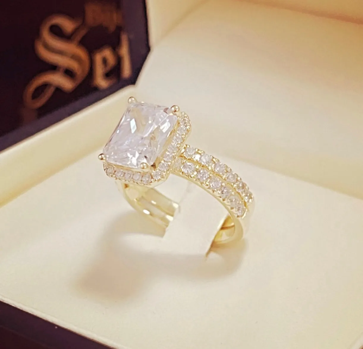 Joyce wedding rings