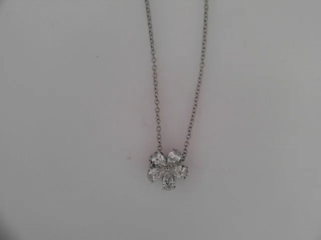 LAB GROWN DIAMOND NECKLACES