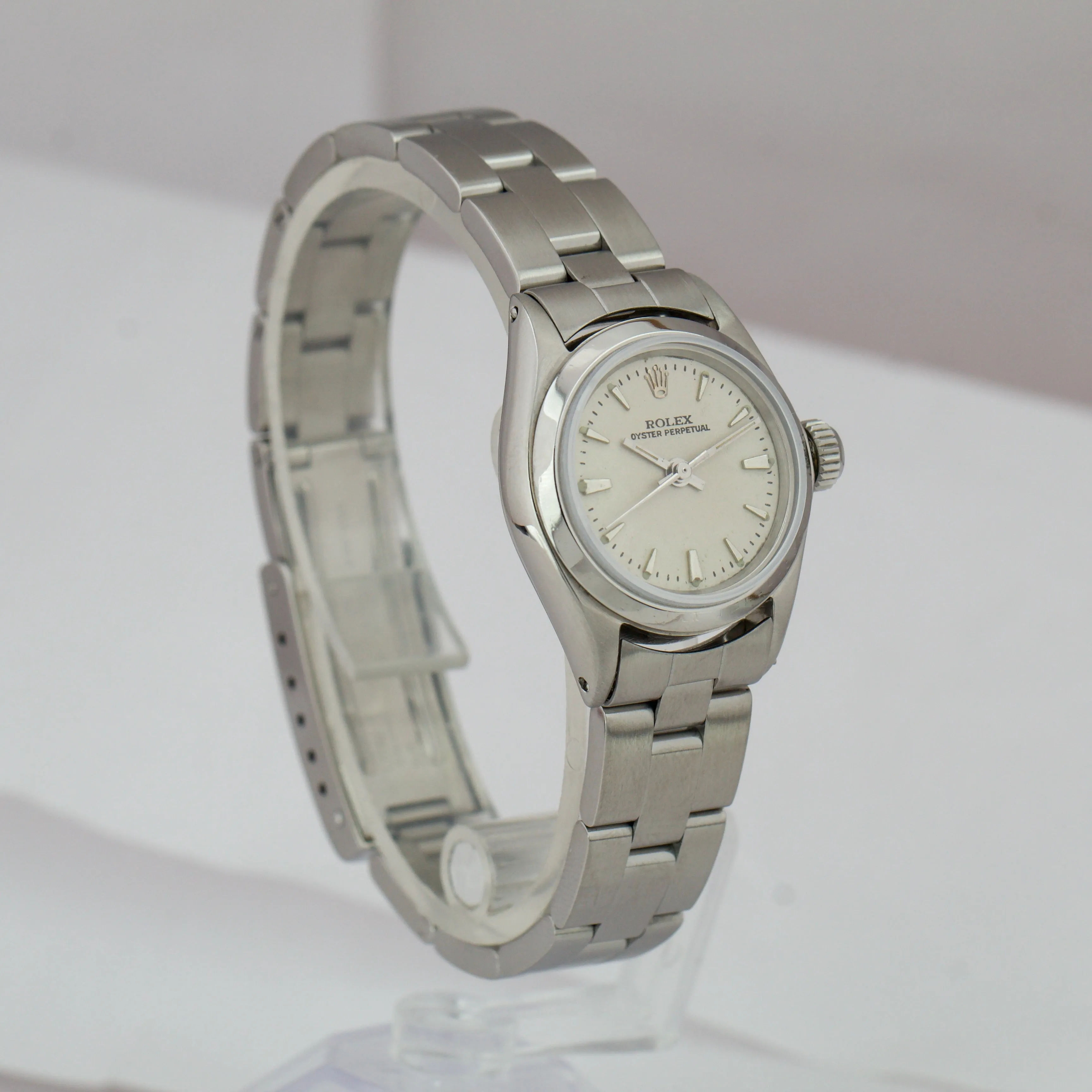 Ladies Rolex Oyster Perpetual 24mm Silver Stainless Steel Watch 6618