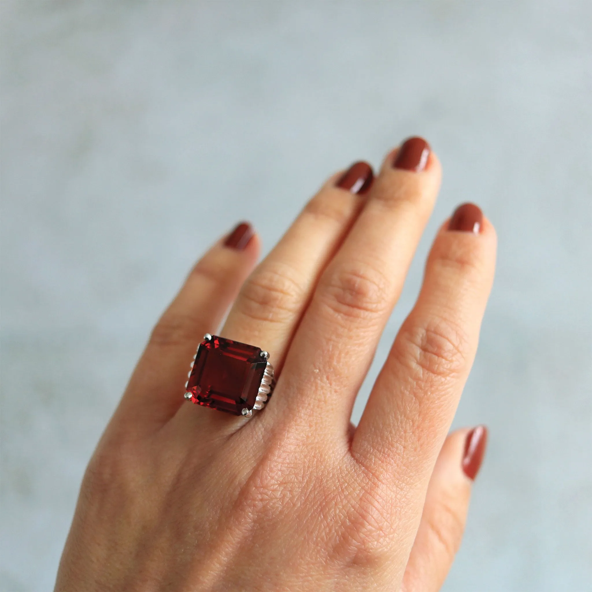 Madeira Citrine White Gold Cocktail Ring