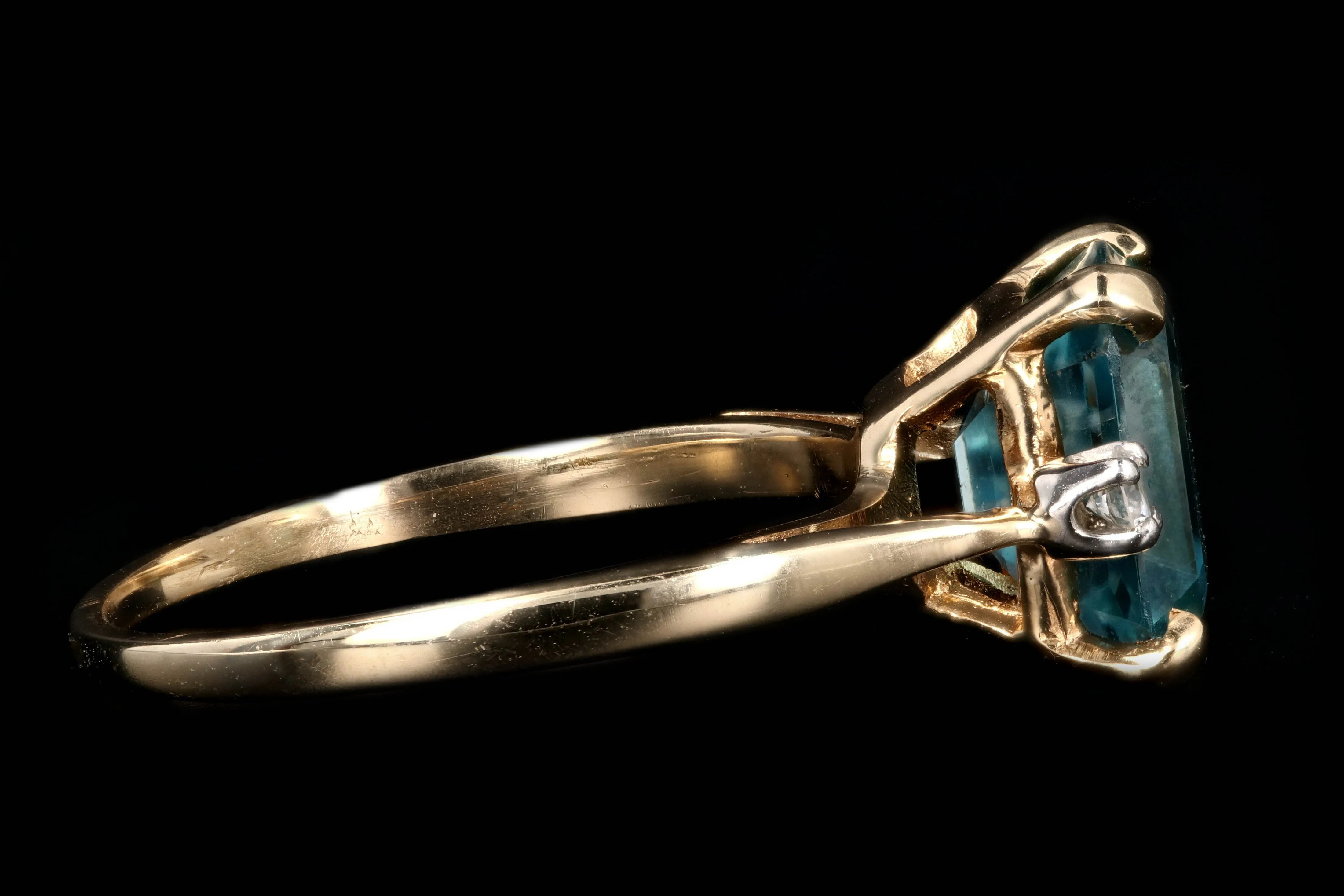 Modern 14K Yellow Gold 5 CT Emerald Cut Blue Zircon and Diamond Ring
