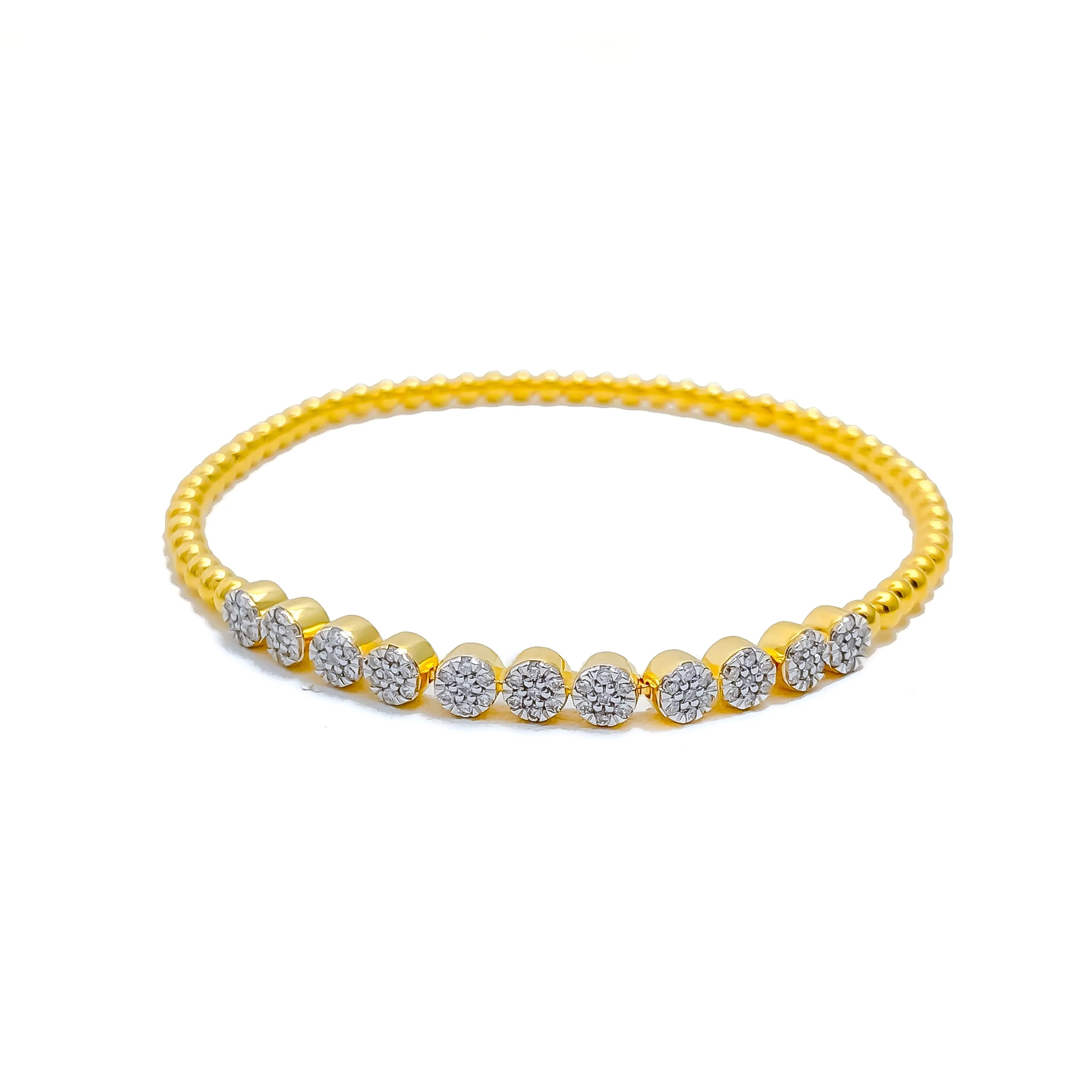 Modish Fancy Diamond   18k Gold Flexi Bangle Bracelet