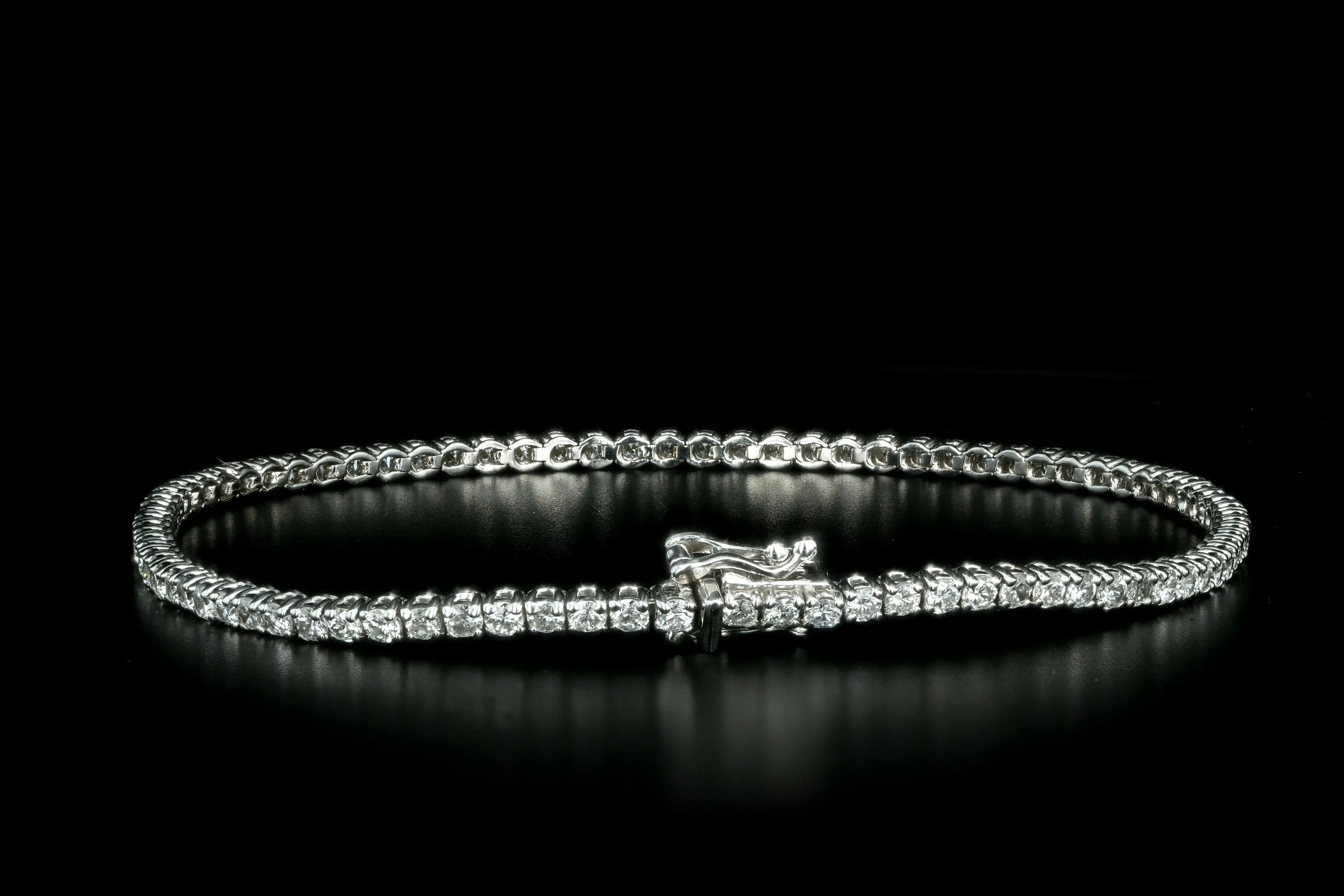 New 14K White Gold 2.50 Carat Round Brilliant Diamond Tennis Bracelet