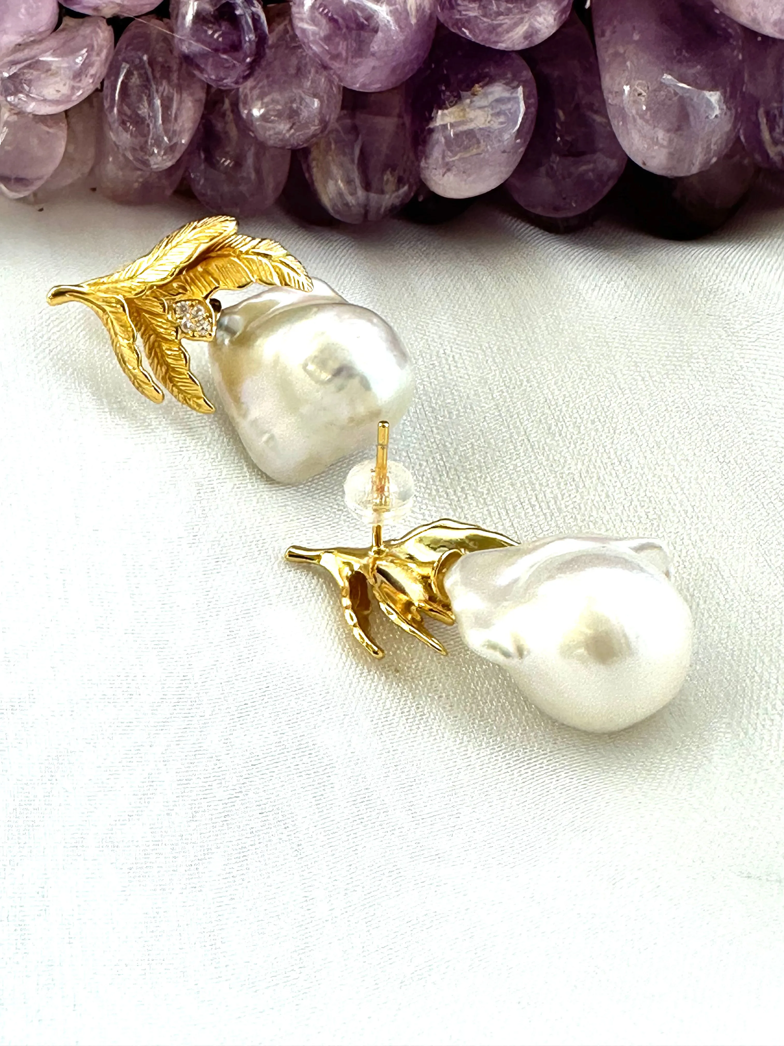 Oak Leaf Design Baroque Pearl Earrings