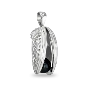 Ormer Pendant