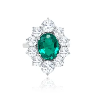 Oval cut Emerald & Brilliant cut Diamonds "Royal" Ring